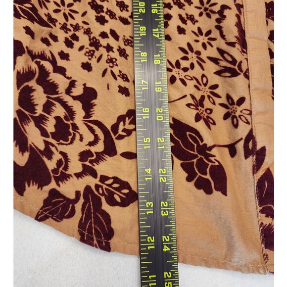 Sundance Women's Brown Burgundy Velvet Top SZ Small - Picture 6 of 6